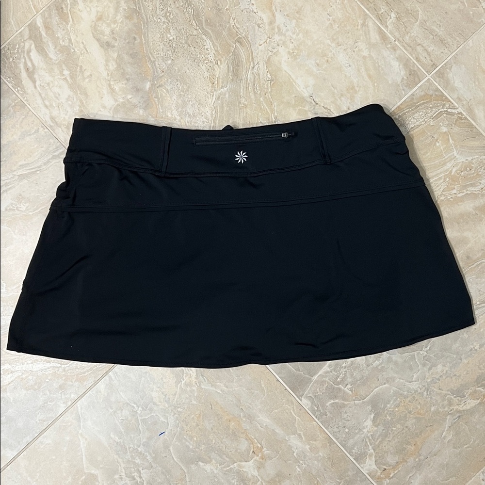 Athleta Black Performance Skort – Size Large - Picture 2 of 3